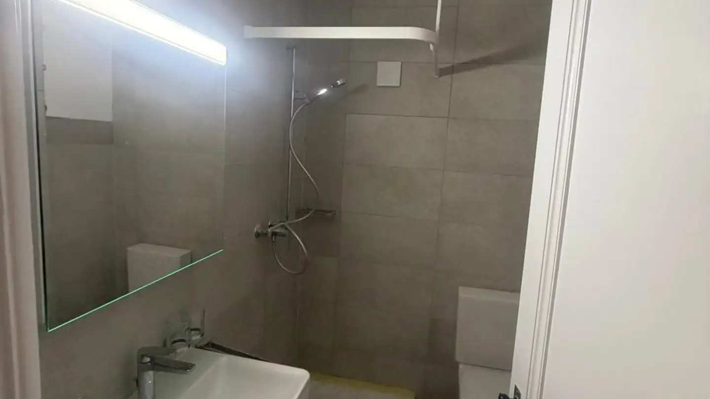 Appartement à louer - Rue Du Conseil 15, 1800 Vevey - Photo 3