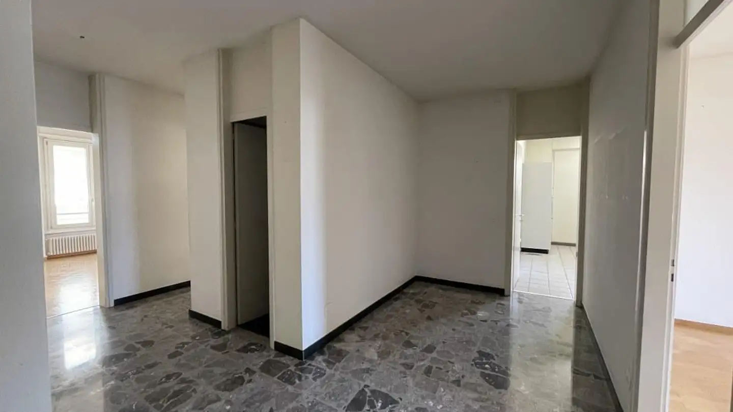 Apartment for rent - 6900 Lugano - Photo 2