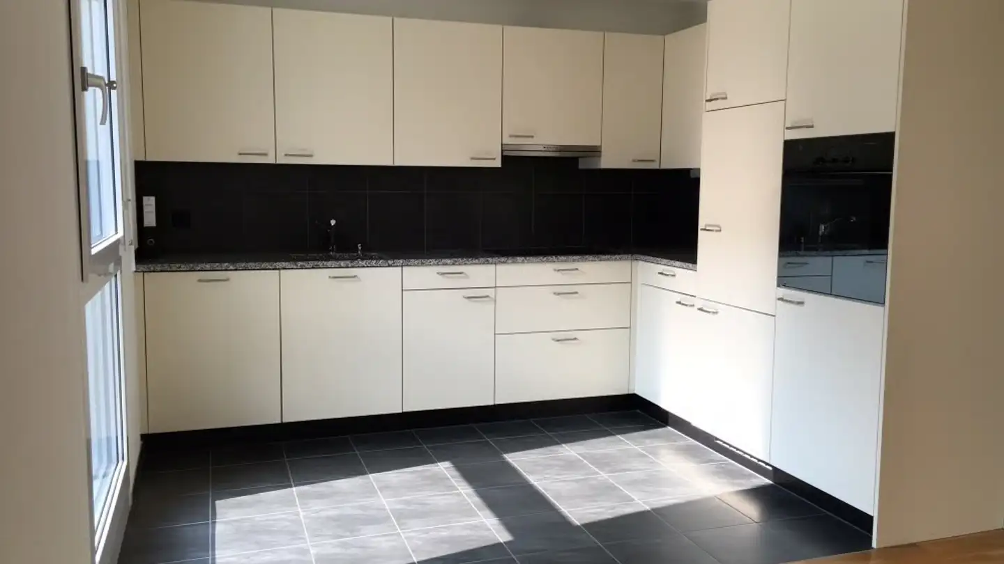 Appartement à louer - Chemin De Schwadernau / Schwadernauweg 33, 2504 Biel/Bienne - Photo 2