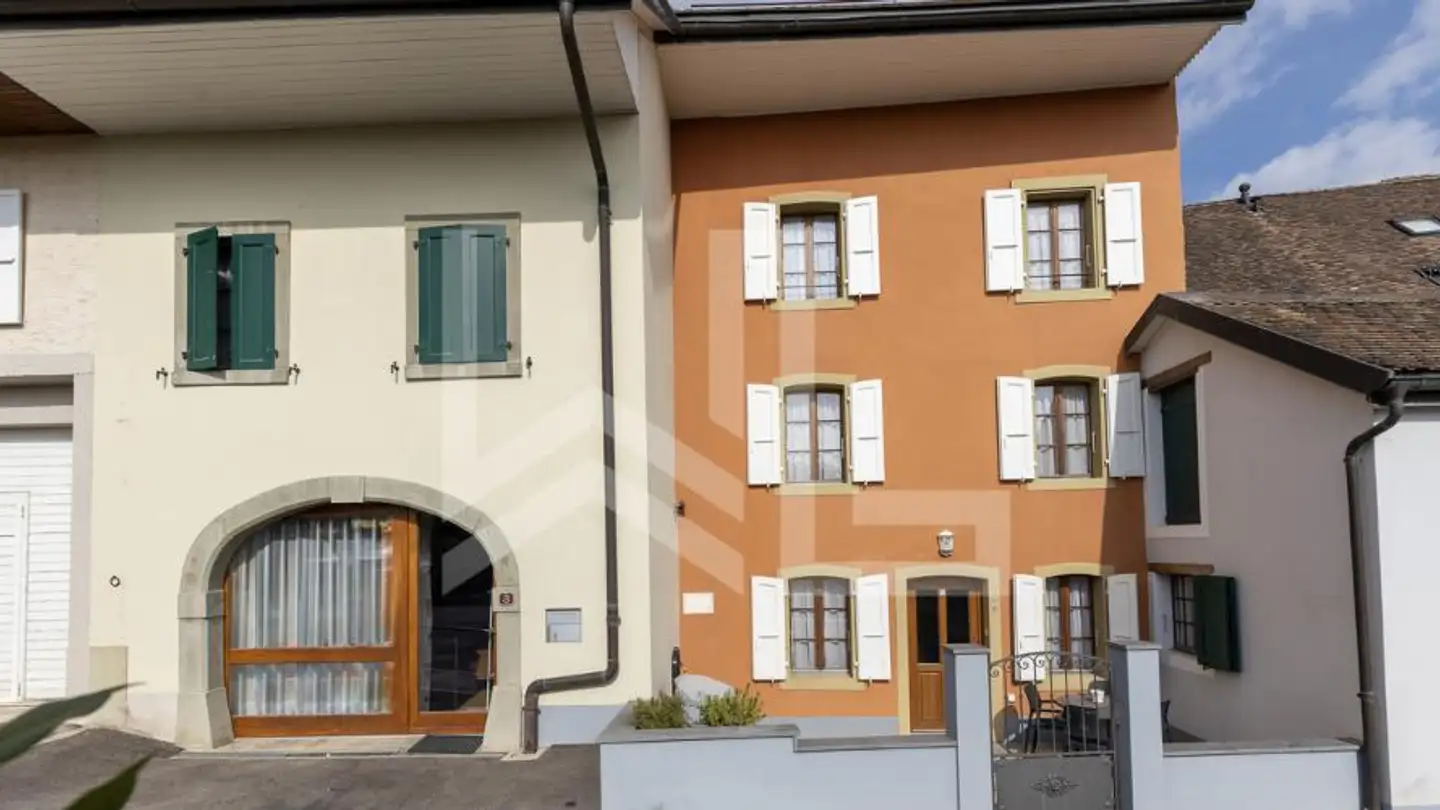 Casa singola in vendita - 1169 Yens