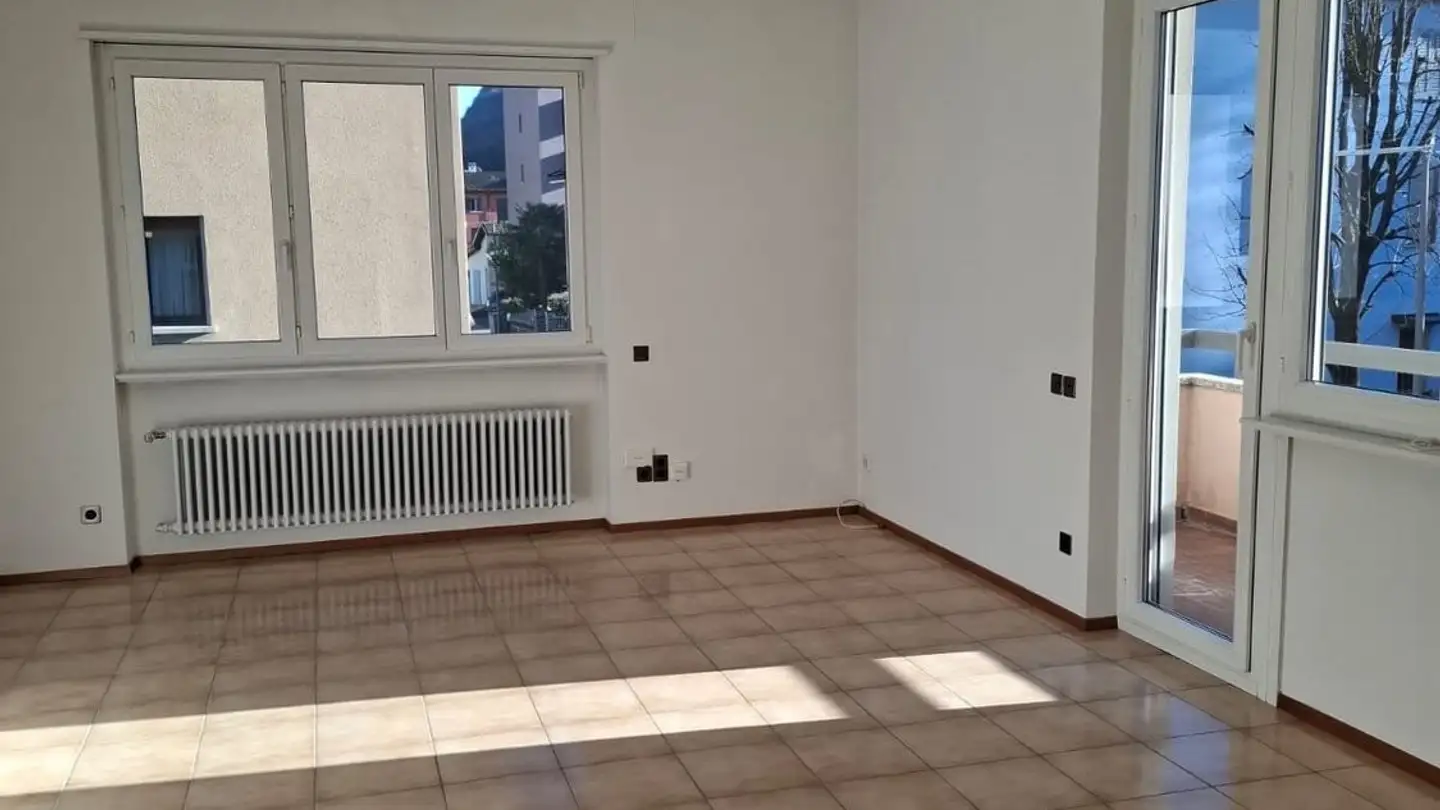 Apartment for rent - 6830 Chiasso - Photo 2