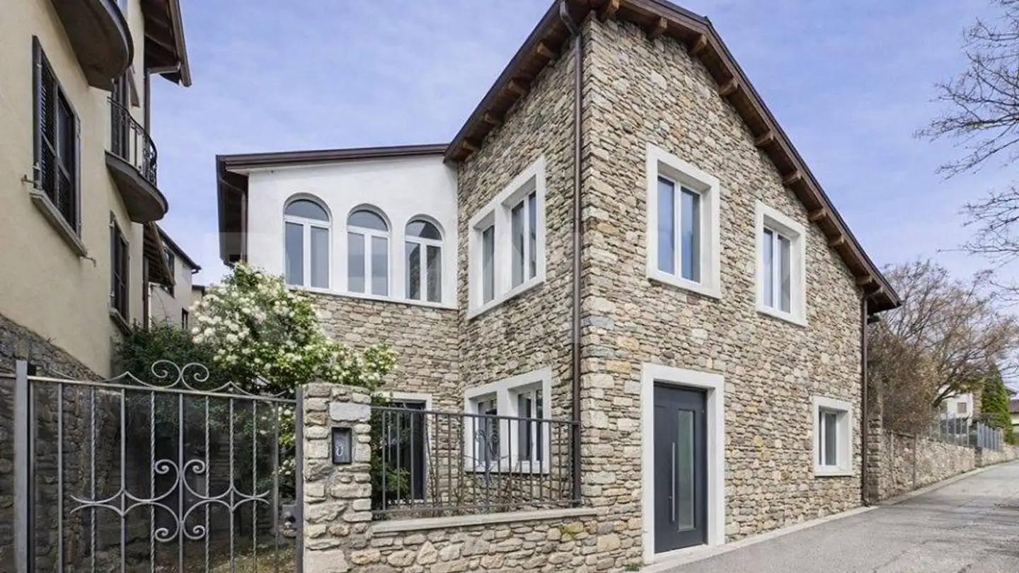 Casa singola in vendita - 6937 Breno