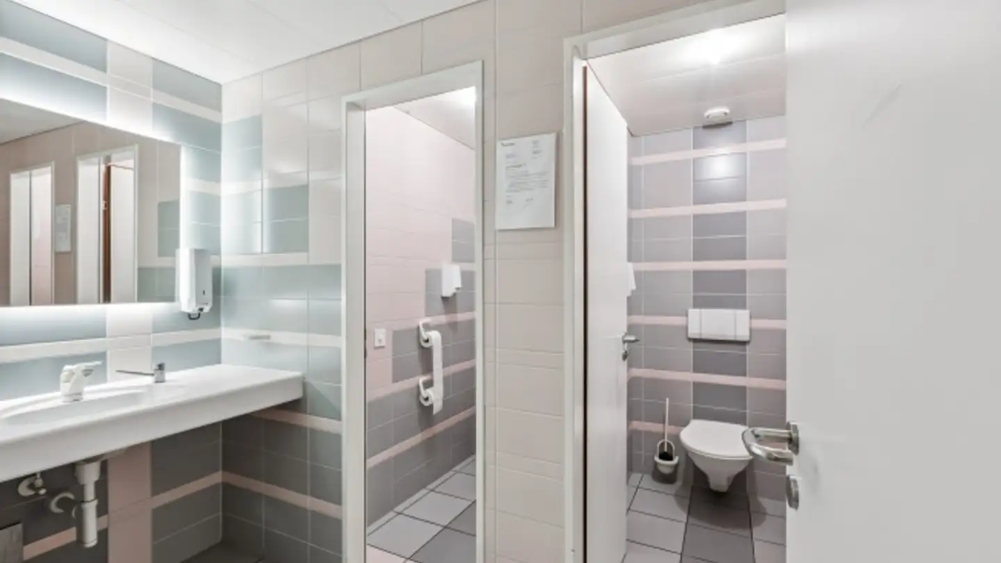 Spazio ufficio in affitto - 2000 Neuchâtel - Foto 2