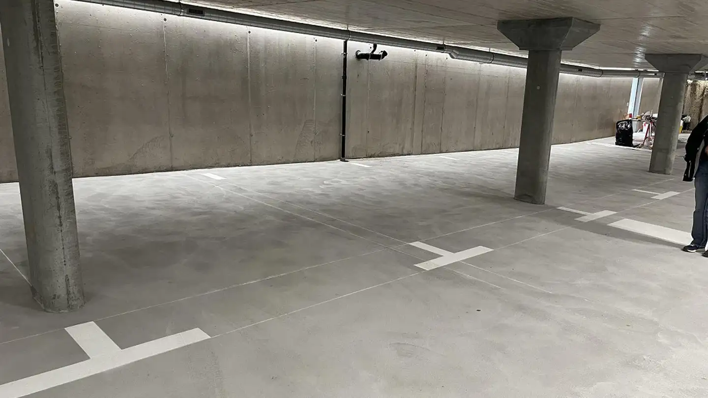 Underground parking space for rent - Hauptstrasse 39, 5070 Frick - Photo 2