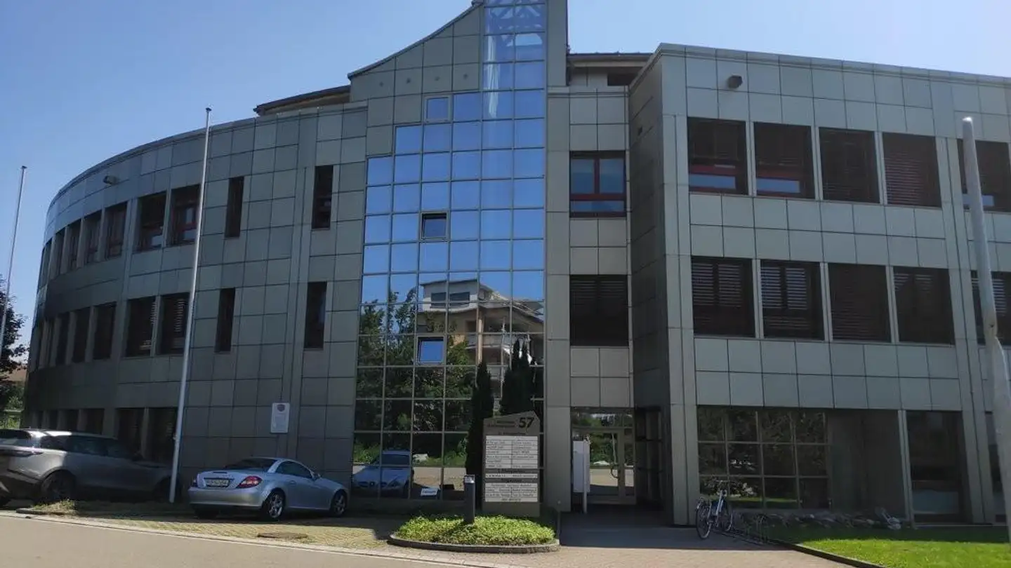Office space for rent - Stationsstrasse 57, 8606 Nänikon