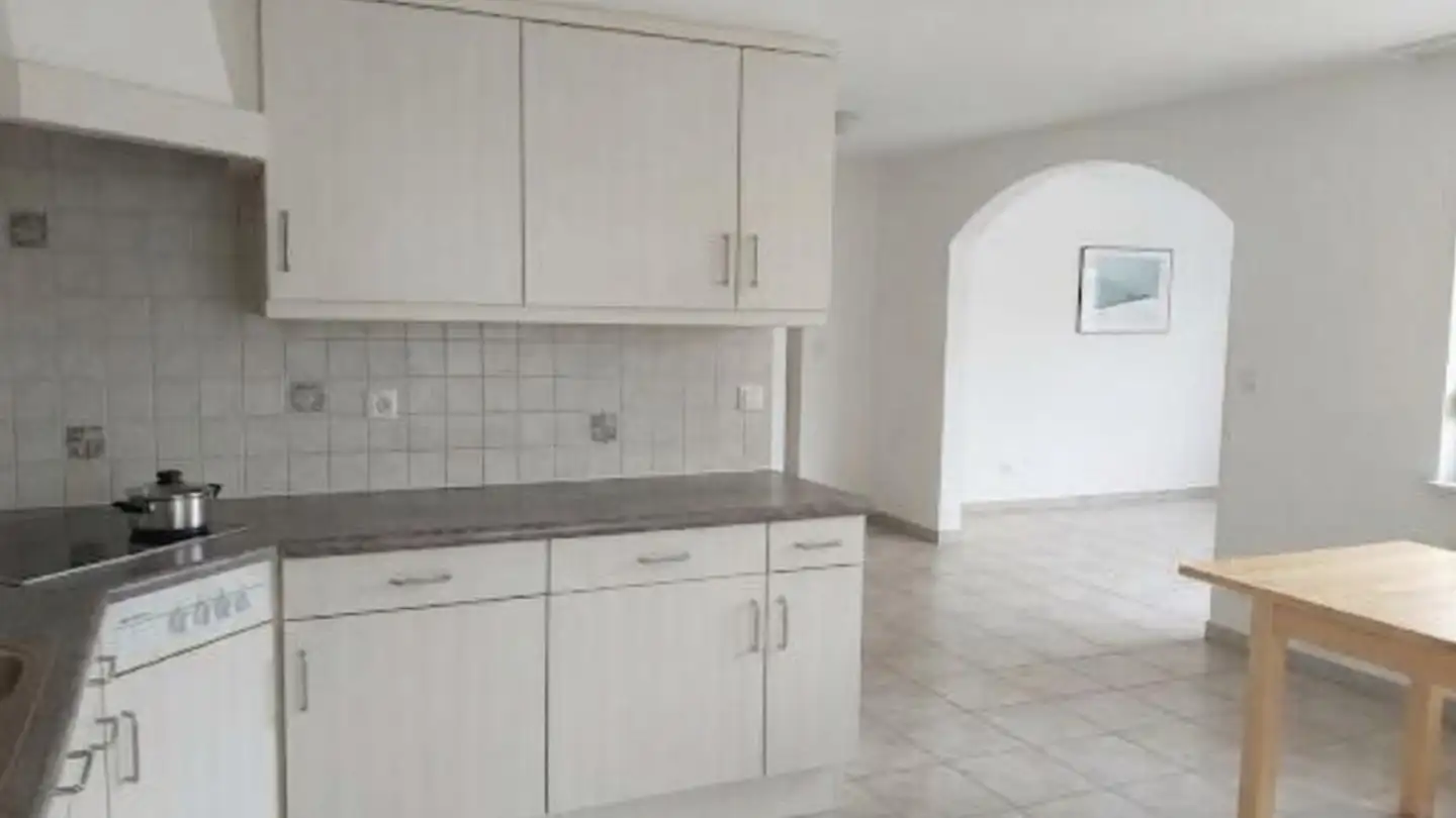 Apartment for rent - Sportplatzstrasse 32, 3952 Susten - Photo 2