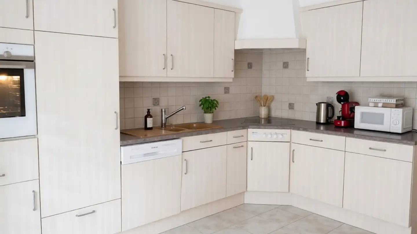 Apartment for rent - Sportplatzstrasse 32, 3952 Susten - Photo 3