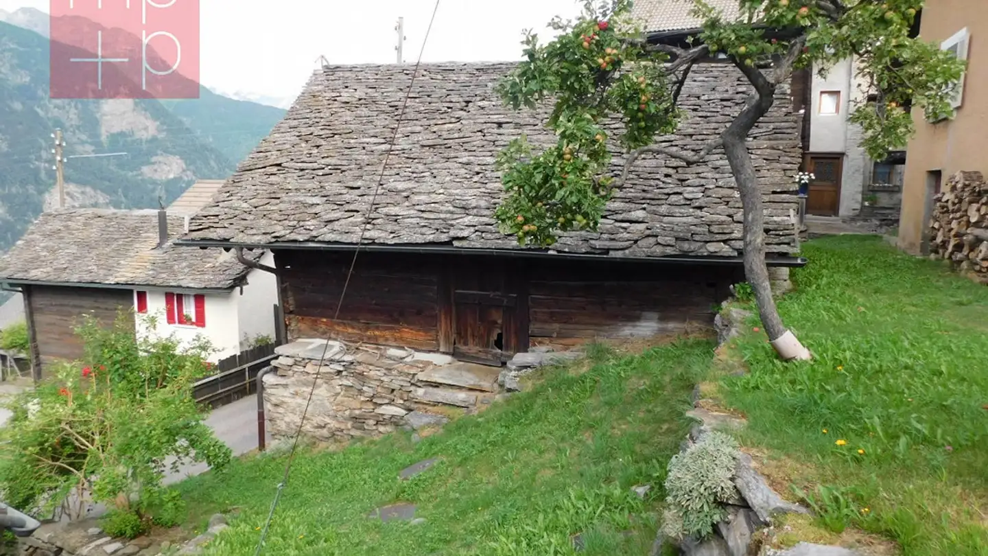 Maison à vendre - In Víli, 6749 Sobrio
