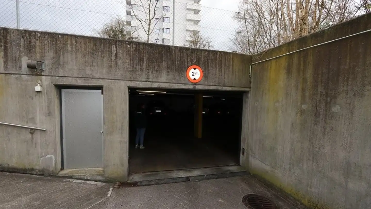 Place de parking souterraine à louer - Schafmattweg 47, 4102 Binningen - Photo 4