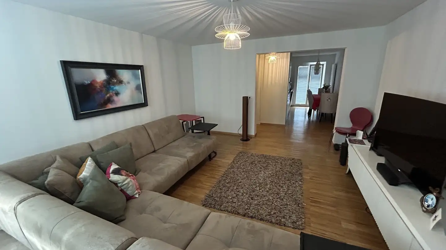 Wohnung mieten - Badenerstrasse 710, 8048 Zürich