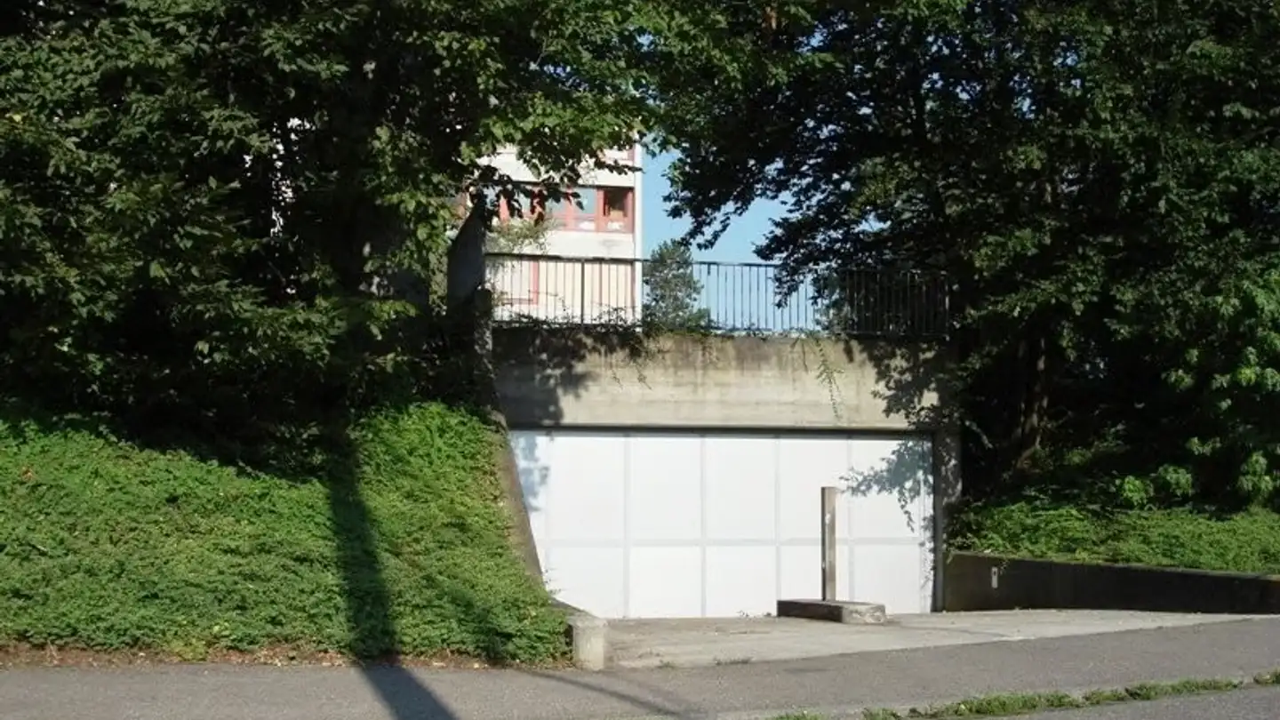 Underground parking space for rent - Neuhofweg 21, 4147 Aesch BL