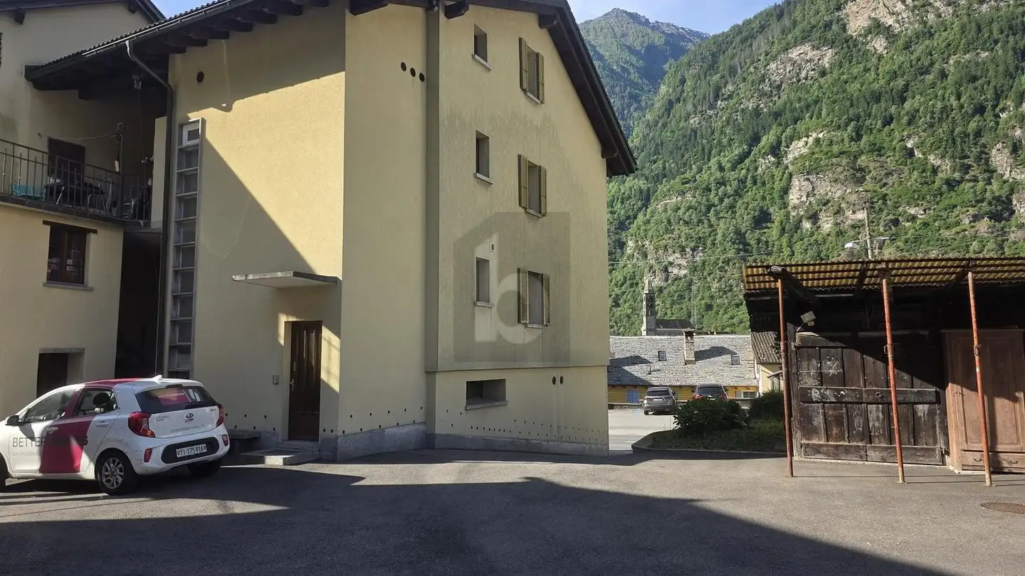 Duplex for sale - 6745 Giornico