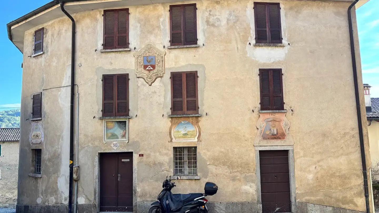 Immeuble résidentiel à vendre - 6937 Breno