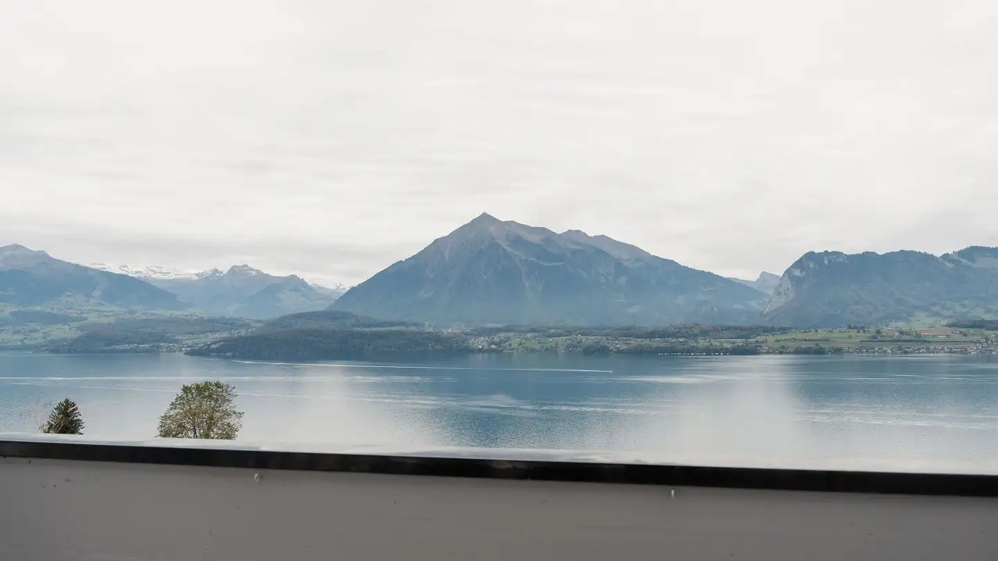 Attic flat for rent - Blochstrasse 42, 3653 Oberhofen am Thunersee - Photo 2
