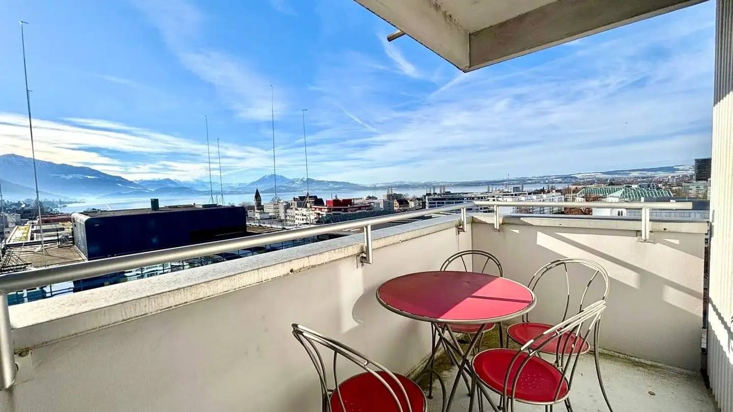 Office space for rent - Baarerstrasse 43, 6300 Zug