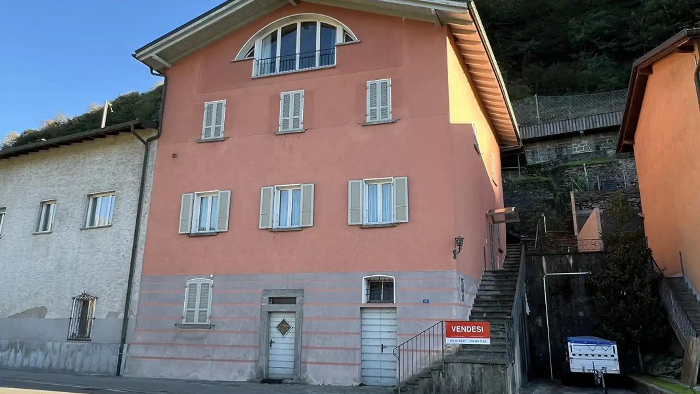 Maison jumelle à vendre - Via Cantonale 85, 6573 Magadino