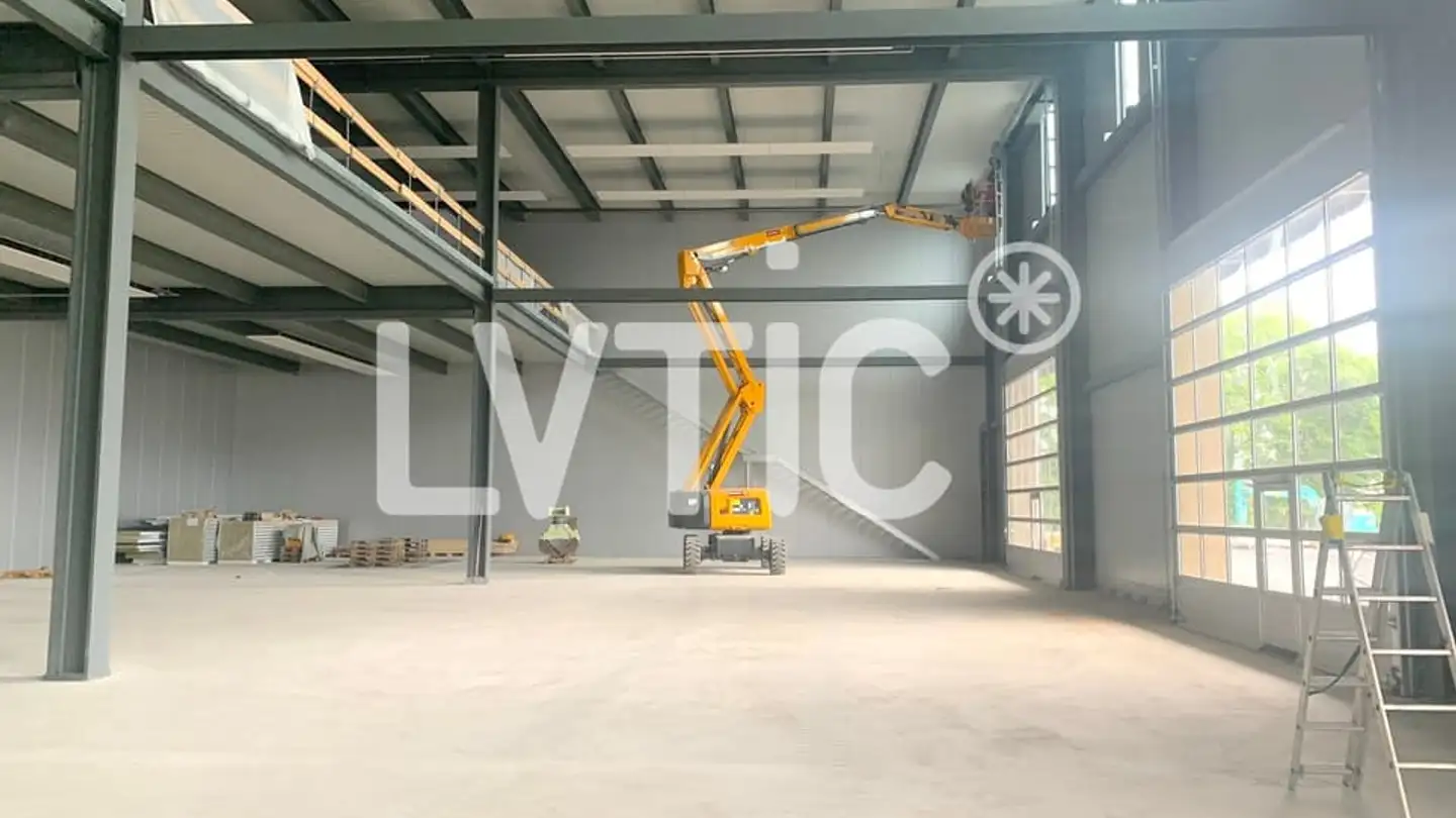 Commerciale in affitto - 1566 St-Aubin FR - Photo 2