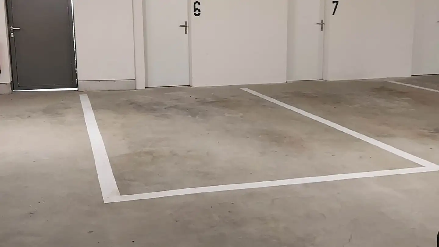 Place de parking extérieure à louer - Sangenstrasse 20, 8570 Weinfelden - Photo 3