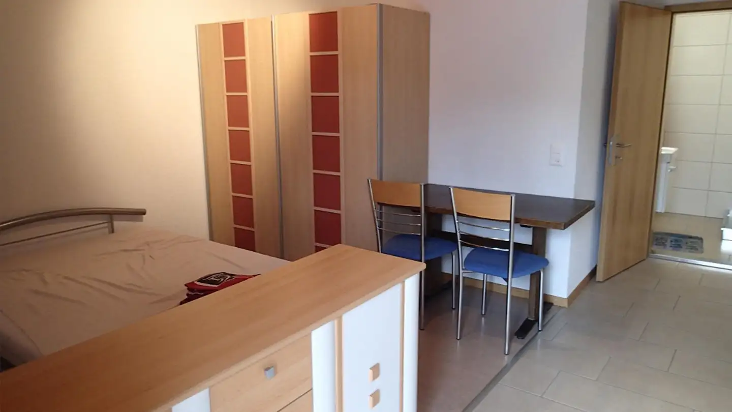 Wohnung mieten - Rinikerstrasse 8, 5236 Remigen - Foto 2