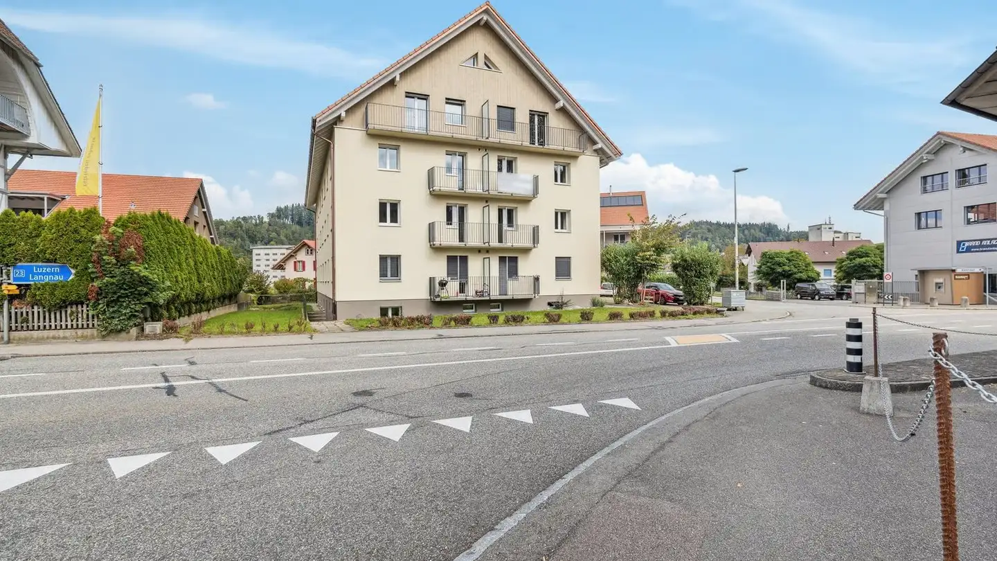 Duplex for rent - Bahnhofstrasse 1, 3432 Lützelflüh-Goldbach
