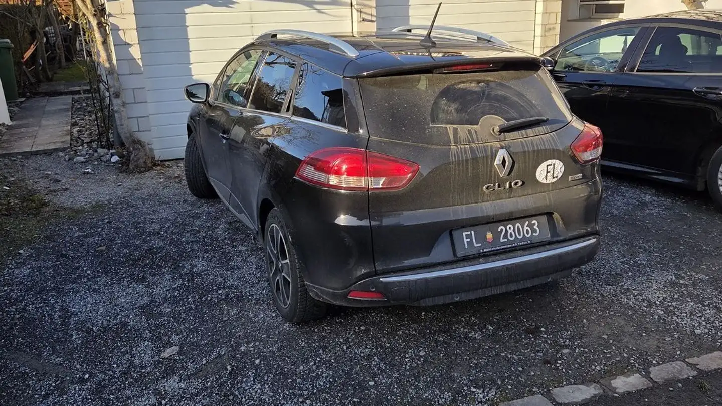 Single garage for rent - Erbweg 4, 9470 Buchs SG