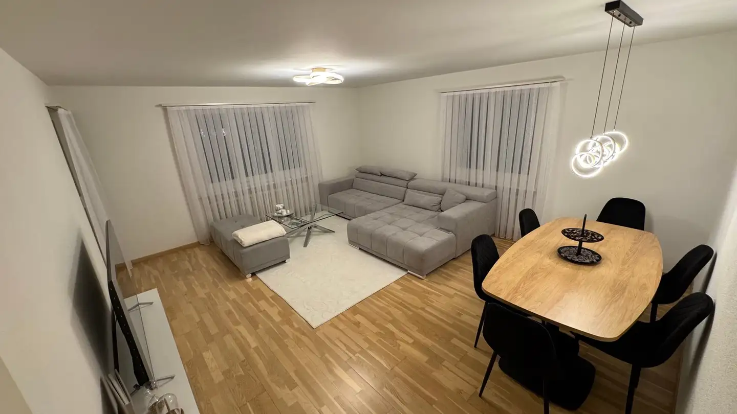 Wohnung mieten - Hauptstrasse 84, 9553 Bettwiesen - Foto 2