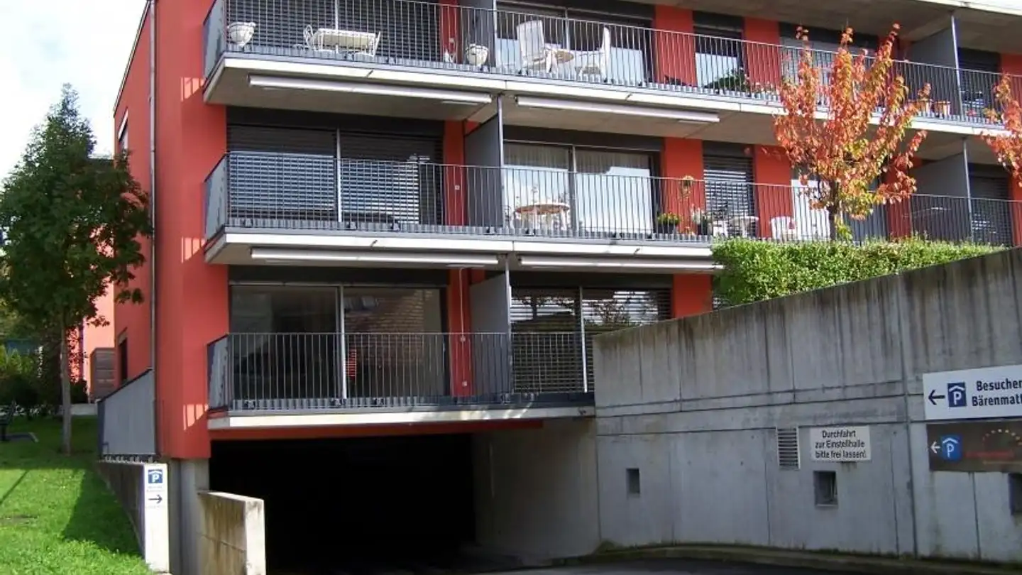 Place de parking souterraine à louer - Bärenmatte 7, 3110 Münsingen - Photo 2