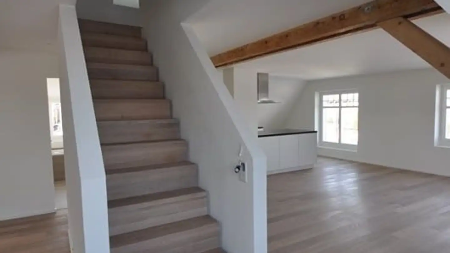 Attico in affitto - Schlossbergstrasse 23, 8820 Wädenswil - Photo 2