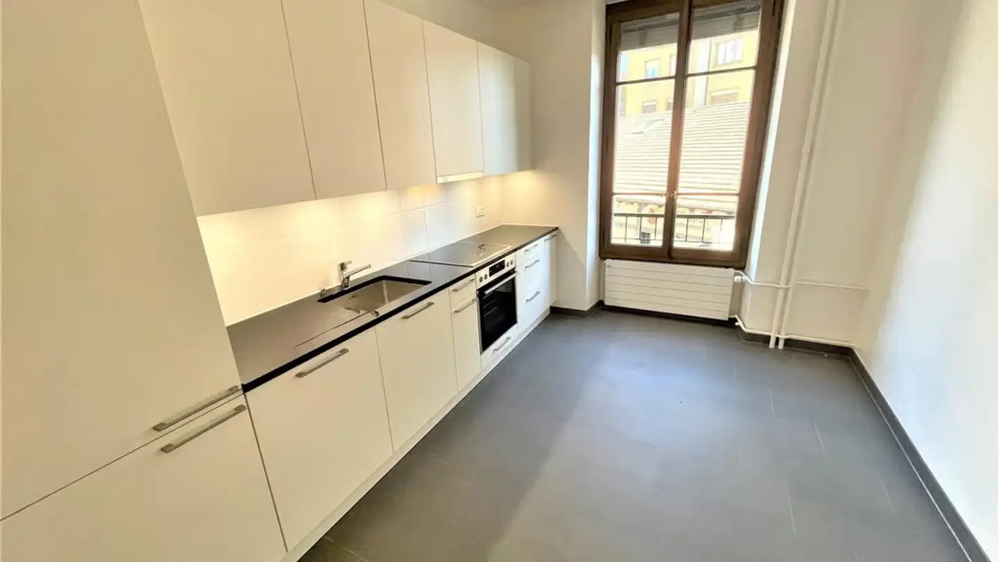 Apartment for rent - Rue De Montbrillant 10, 1201 Genève - Photo 3
