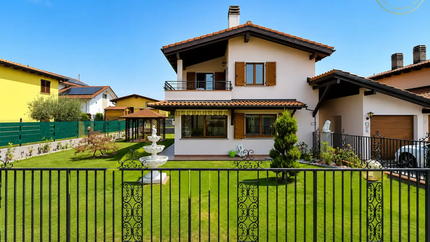 Single house for sale - 6855 Stabio