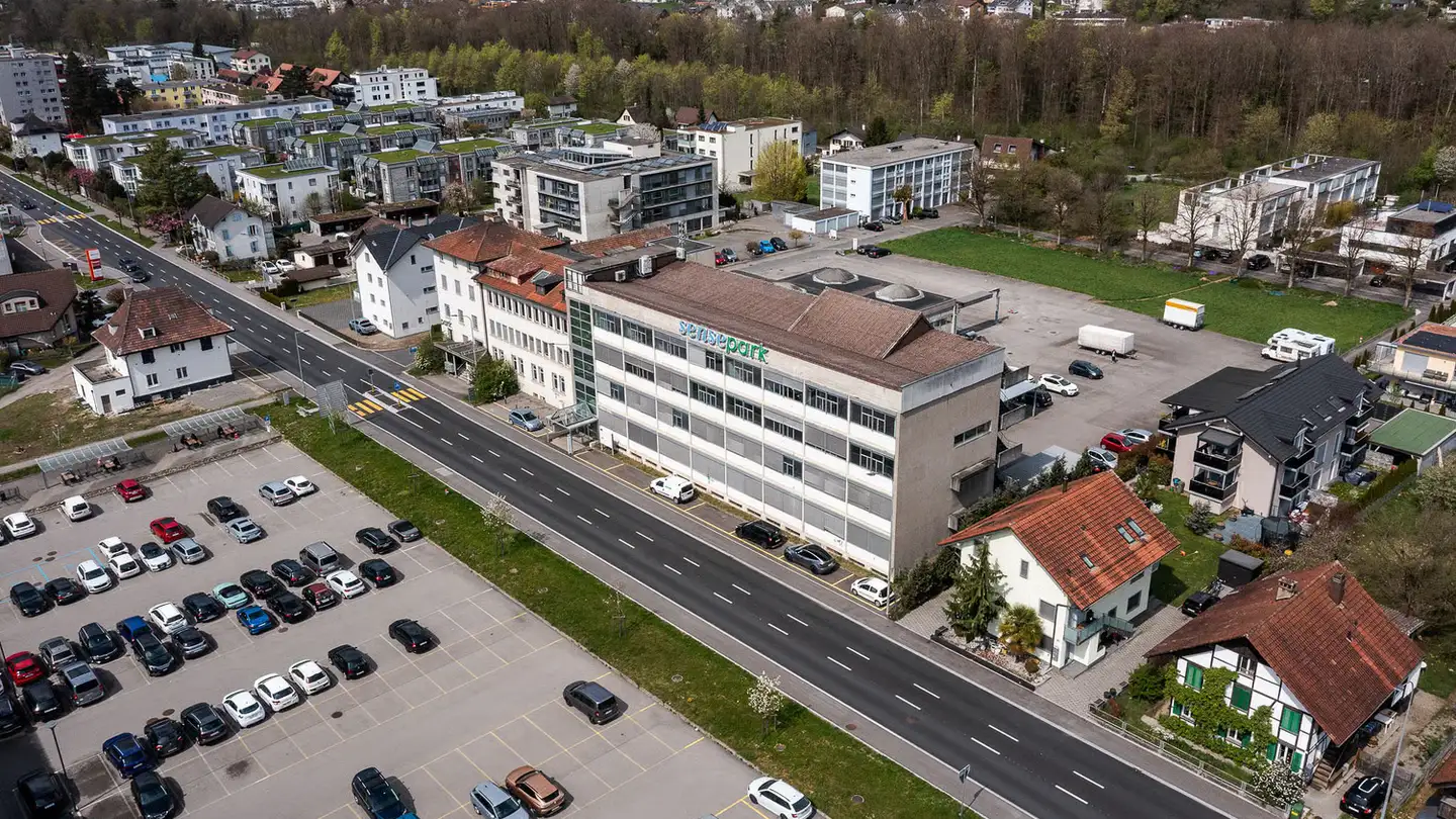 Commercial à louer - Bernstrasse 41, 3175 Flamatt - Photo 3