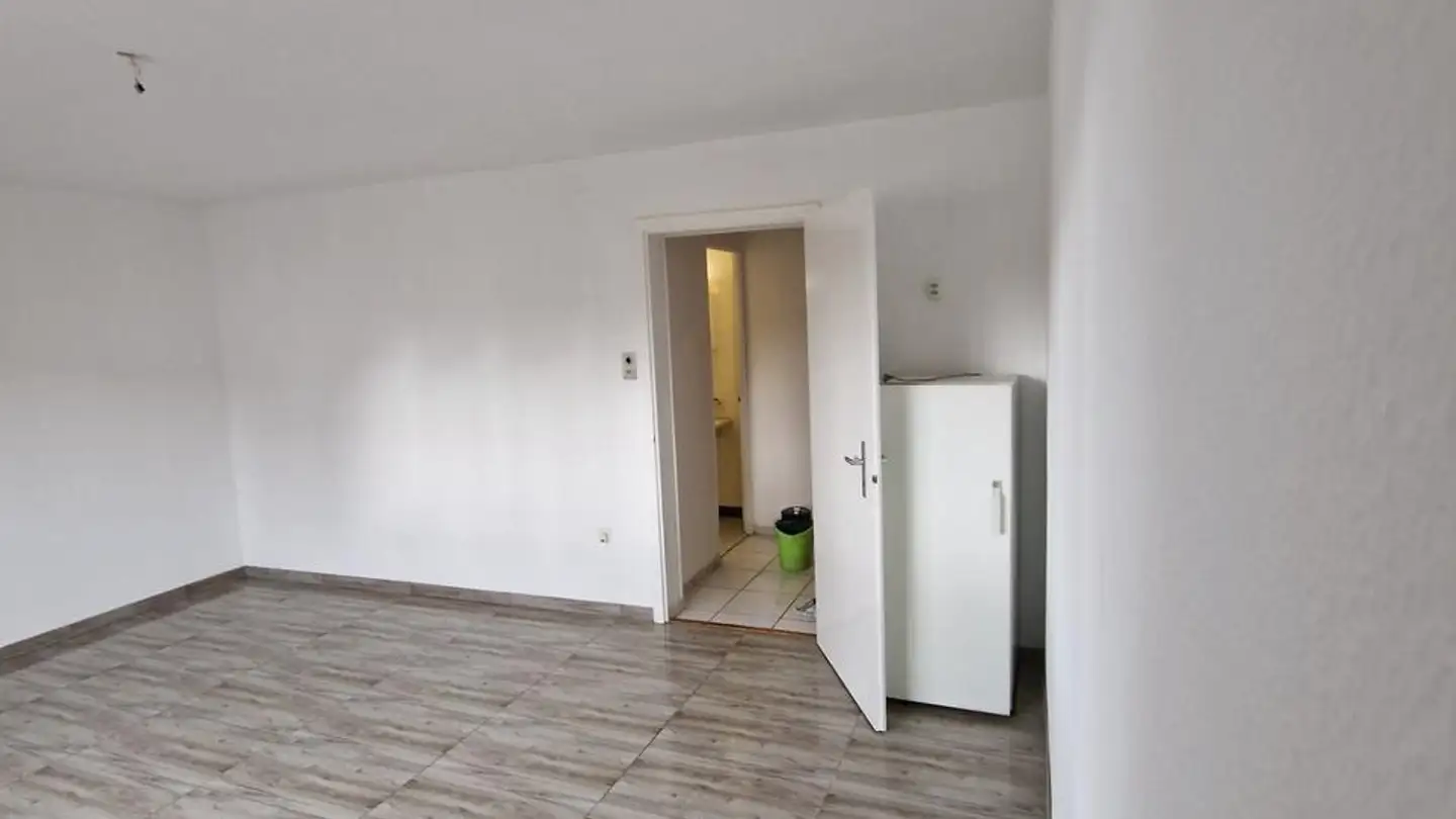 Appartamento in affitto - Rue Du Crêt 1, 2300 La Chaux-de-Fonds - Foto 3