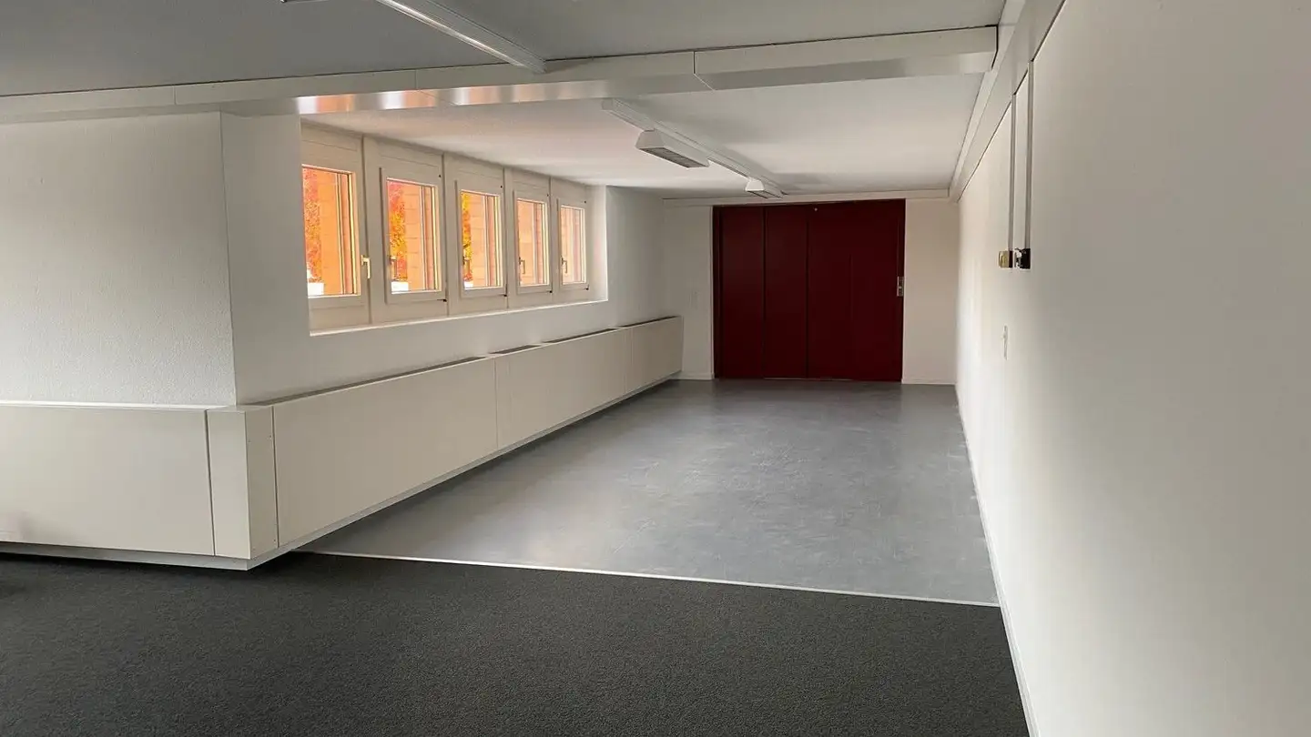 Grand magasin à louer - Bierigut-Strasse 1, 3608 Thun - Photo 3