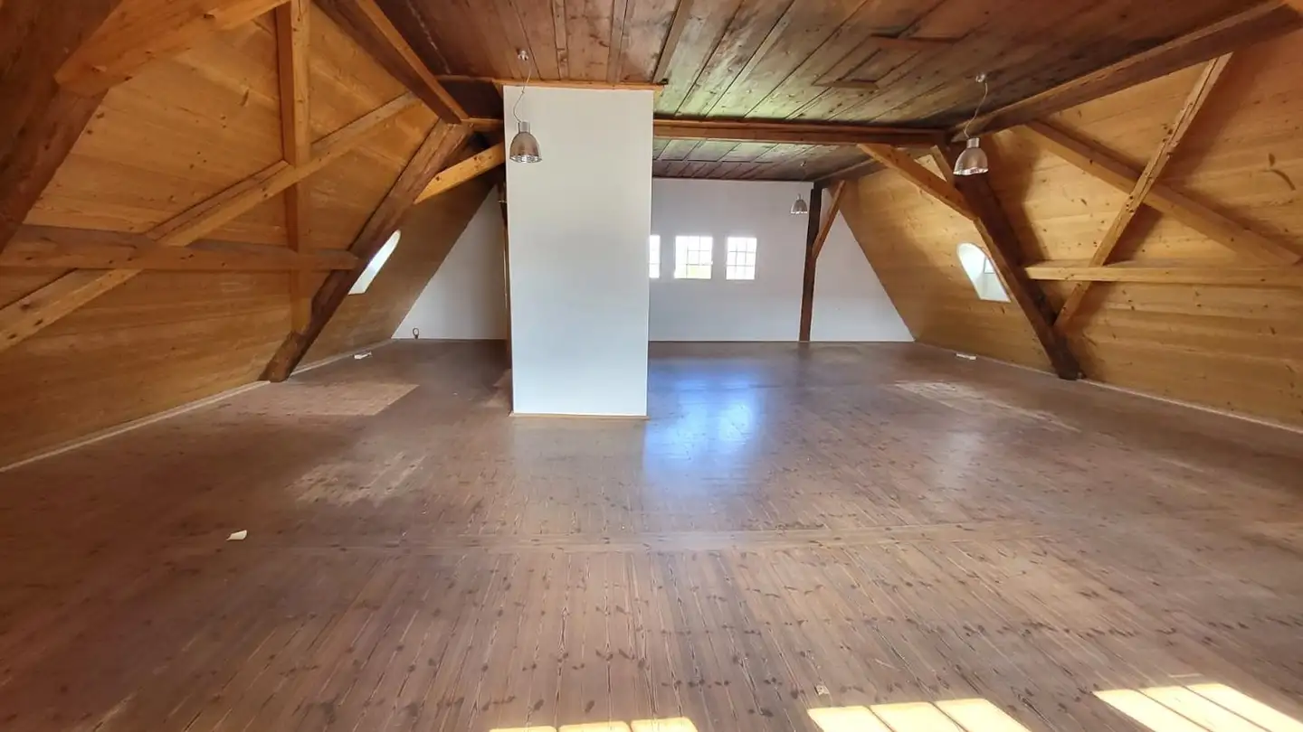 Office space for rent - Aarburgerstrasse 21, 4800 Zofingen