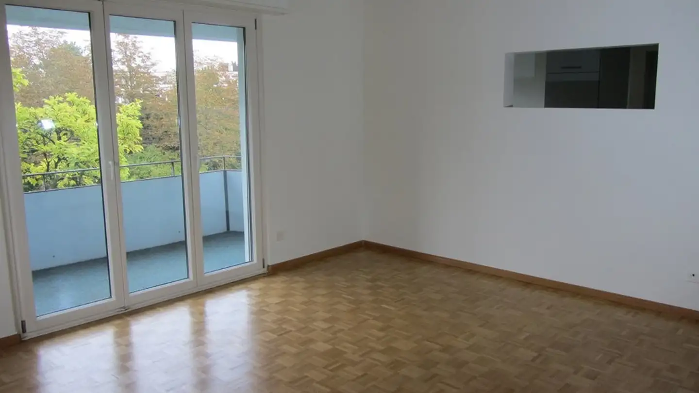 Apartment for rent - Emil Frey-Strasse 149, 4142 Münchenstein - Photo 2