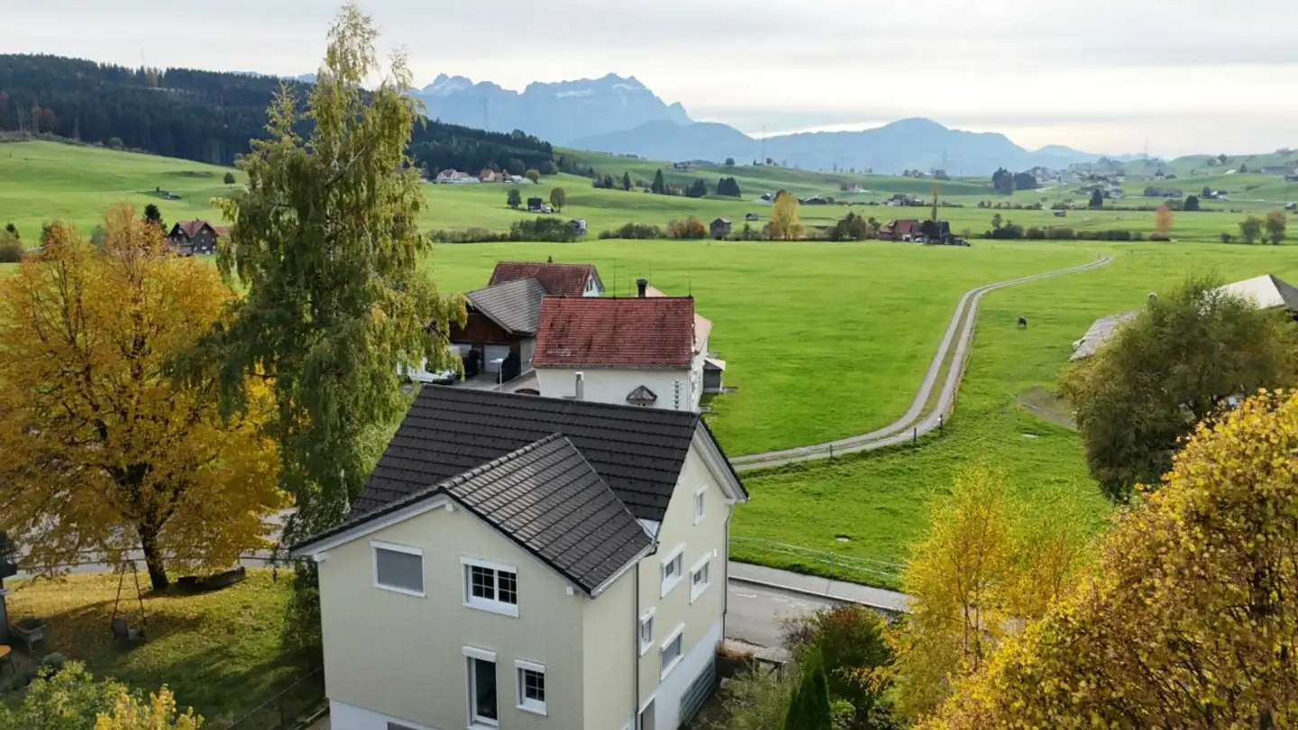 Attic flat for rent - Zwislenstrasse 9, 9056 Gais - Photo 2