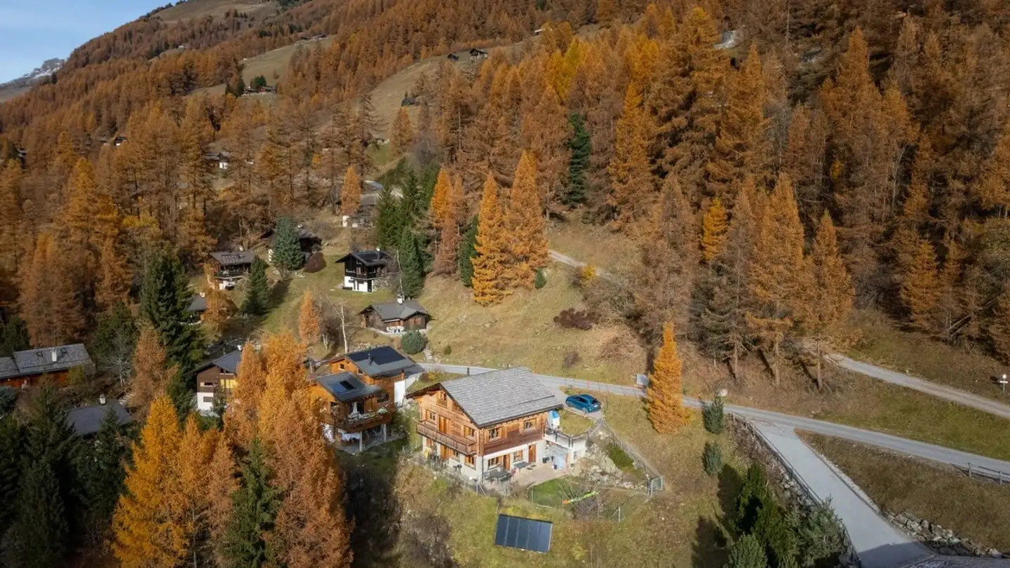 Chalet for sale - 3961 Zinal - Photo 3