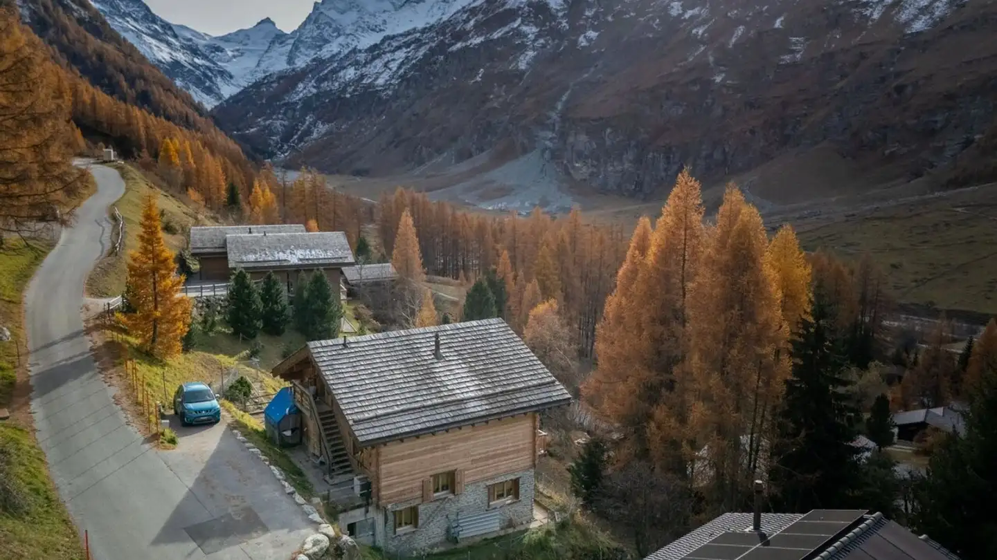 Chalet for sale - 3961 Zinal - Photo 4