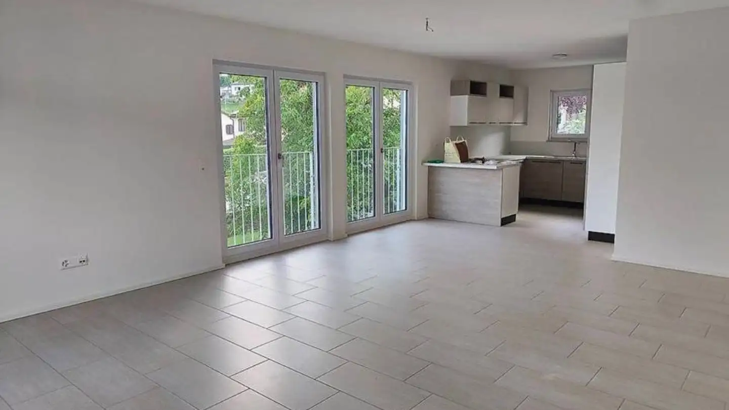 Appartement à louer - 6930 Bedano