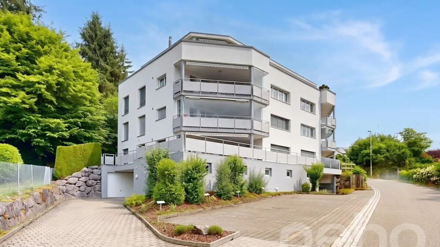 Dachgeschosswohnung kaufen - 9242 Oberuzwil