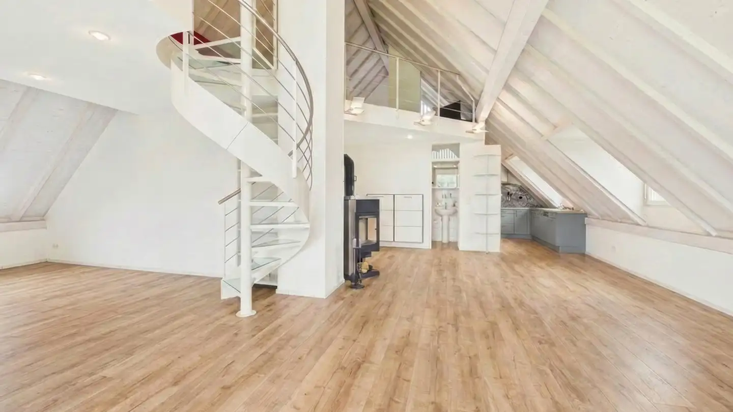 Attic flat for rent - 8610 Uster