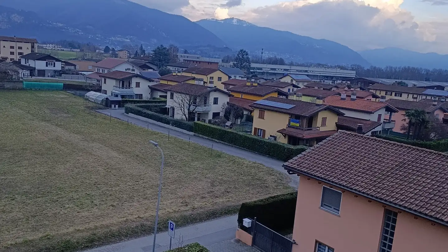 Einfamilienhaus mieten - Via Cava, 6855 Stabio - Foto 2