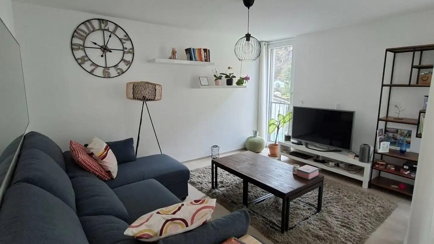 Wohnung mieten - Via Cantonale, 6527 Lodrino