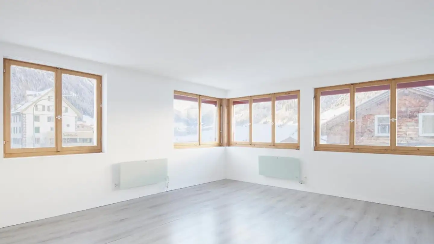 Appartamento in affitto - Via Lucmagn 13, 7184 Curaglia - Photo 2