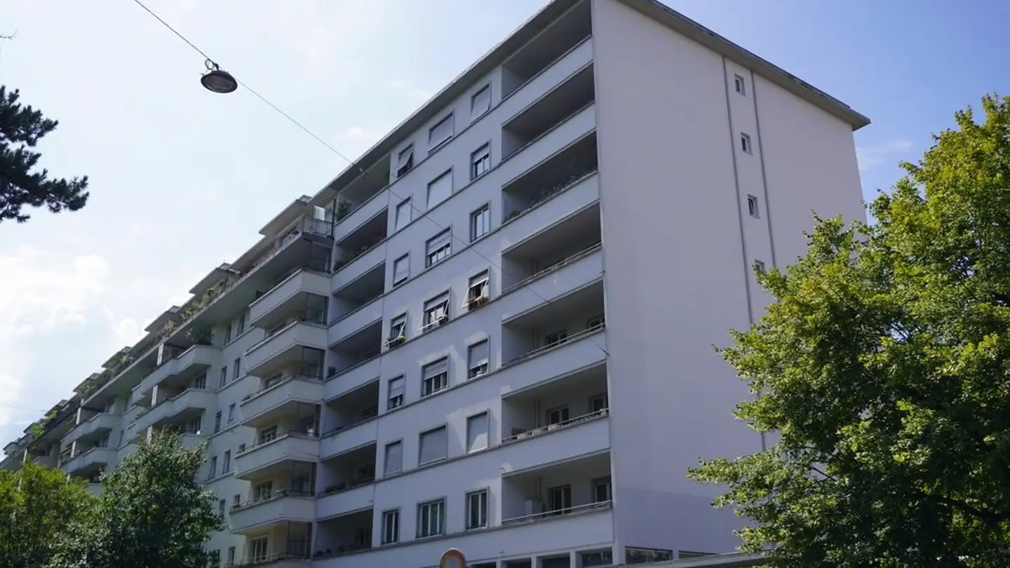 Garage individuel à louer - Avenue Peschier, 1206 Genève