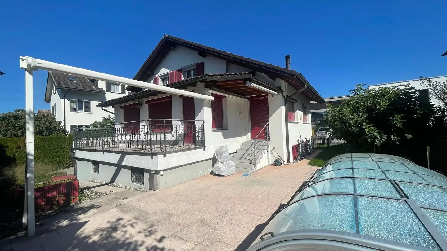 Casa singola in affitto - Burgweg 18, 8853 Lachen SZ