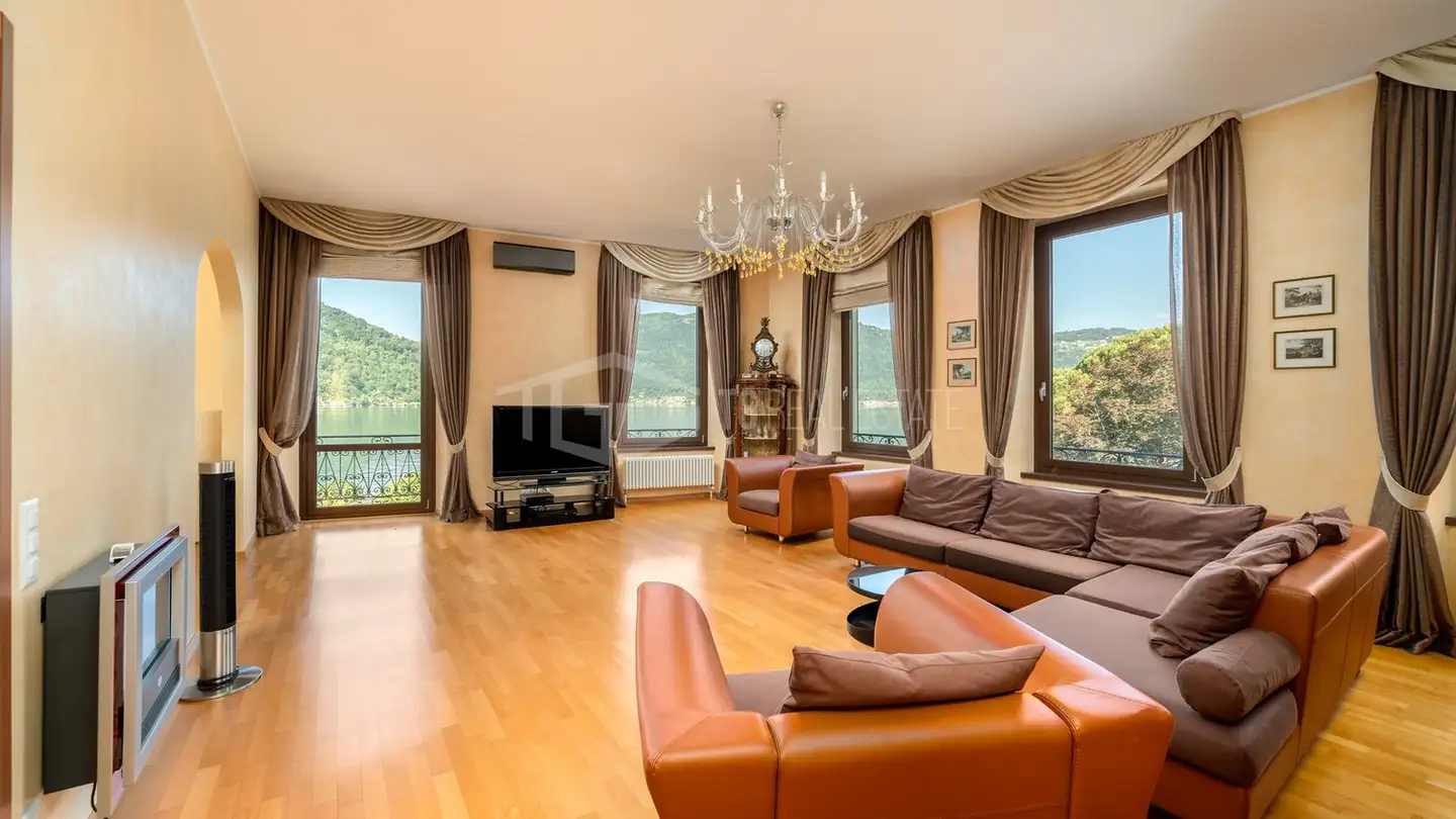 Penthouse for sale - Viale Baldassarre Longhena, 6817 Maroggia - Photo 4