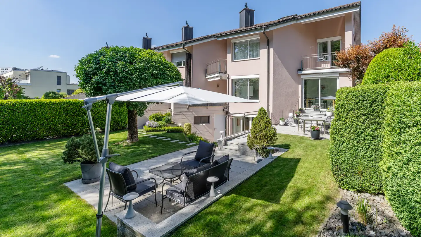 Casa a schiera in vendita - 8604 Volketswil