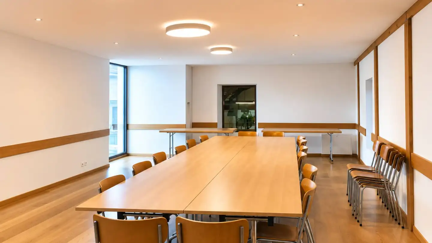 Office space for rent - 1257 La Croix-de-Rozon
