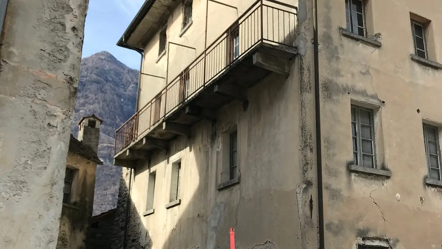 Casa singola in vendita - In Strèda Vegia 22, 6705 Cresciano - Photo 2